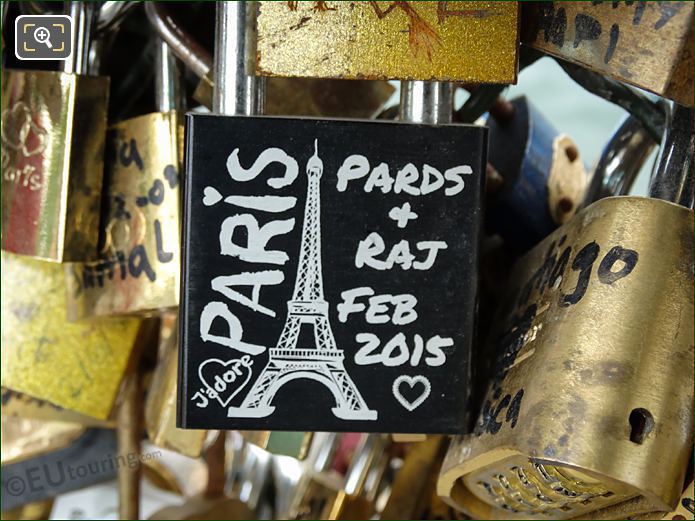 Pards + Raj love lock Pont des Arts