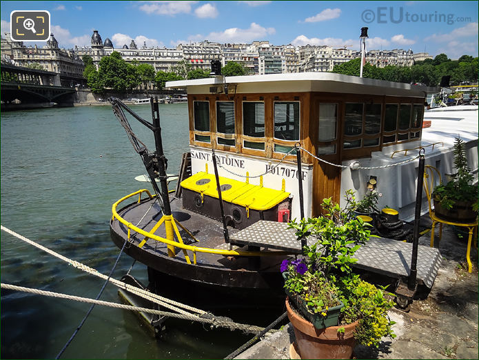 Saint Antoine houseboat Paris