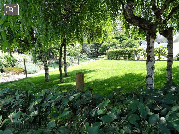 Landscaped garden of Square Bela Bartok