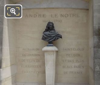 Andre Le Notre statue under Terrasse du Jeu de Paume
