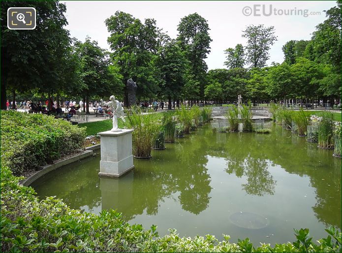 Hippomene statue within pond in Jardin des Tuileries