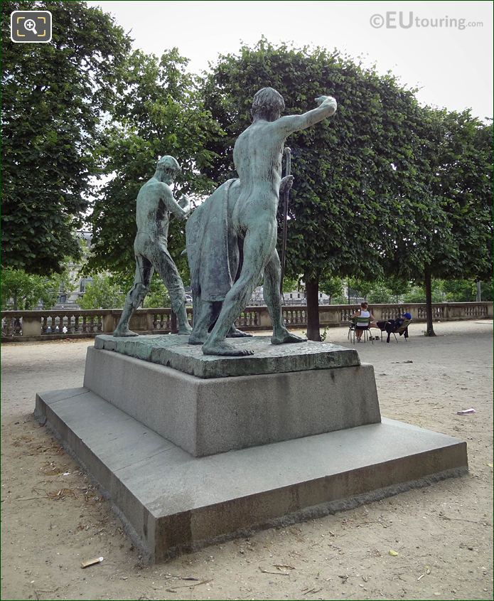 Back and RH sides of Les Fils de Cain statues