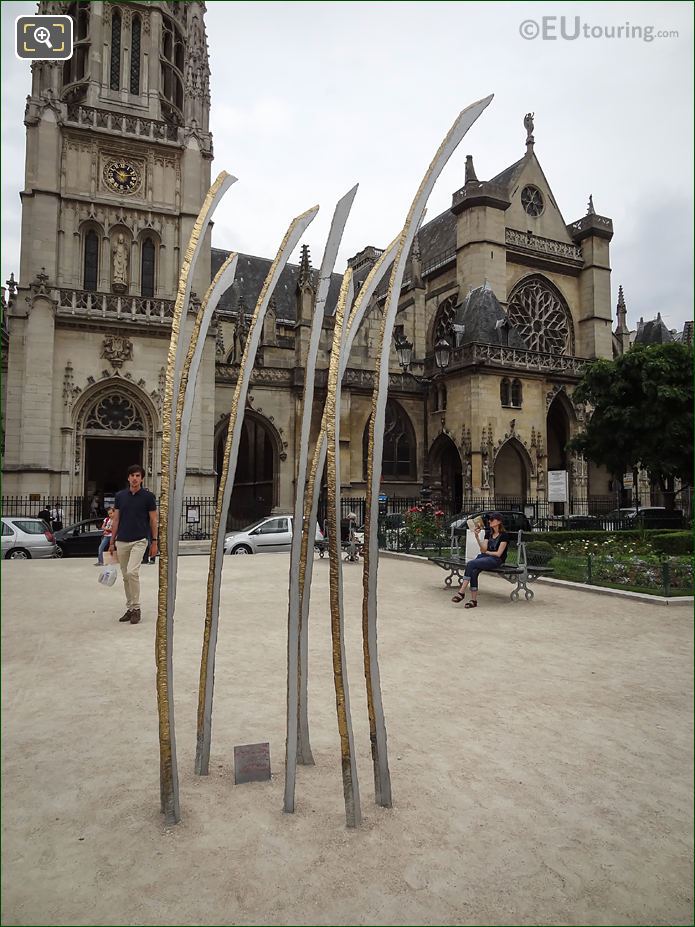Modern art sculpture Hautes Herbes