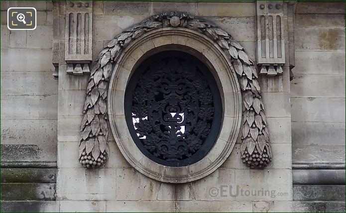 Black cast iron window on Lille Gabriel Guardhouse