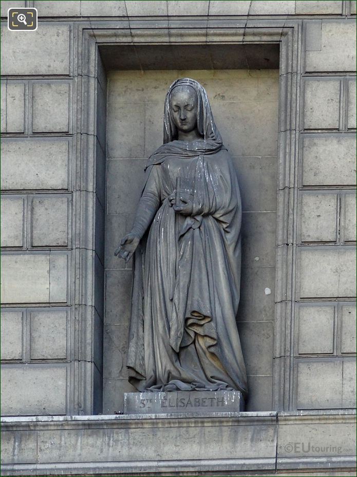 Saint Elisabeth statue by Louis Denis Caillouette