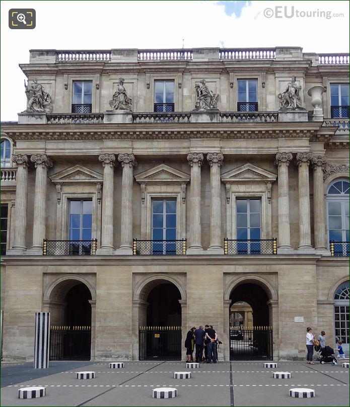 Palais Royal North facade and God Apollo statue