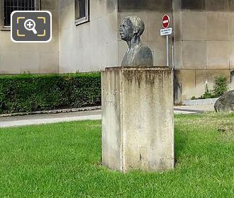 Left side of Paul Valery bust, Jardins du Trocadero