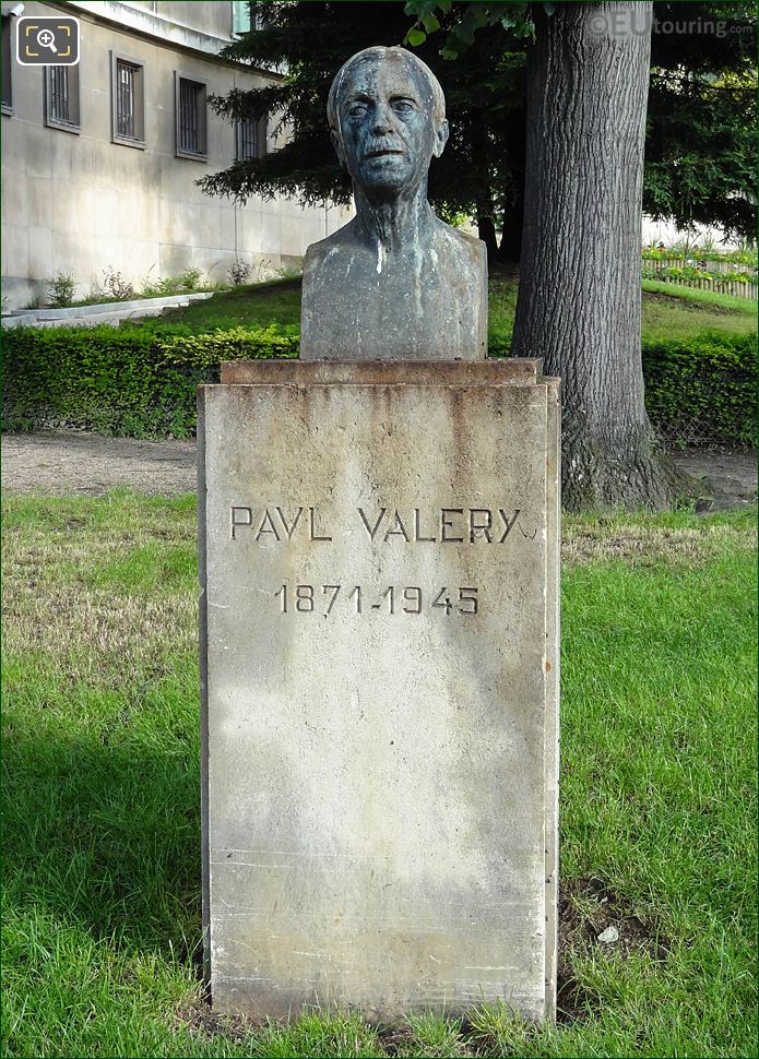 Paul Valery statue in Jardins du Trocadero