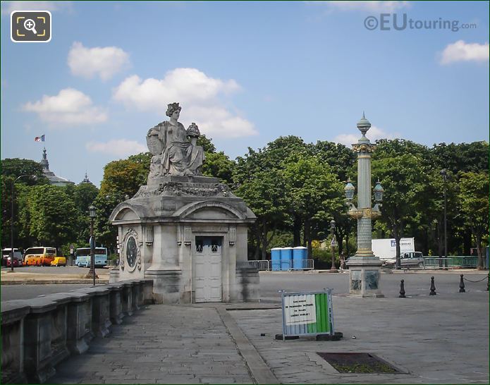 Bordeaux statue at Place de la Concorde