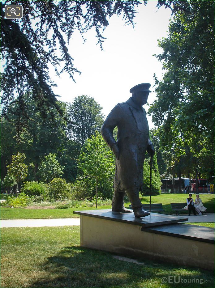 RHS Winston Churchill statue at Petit Palais