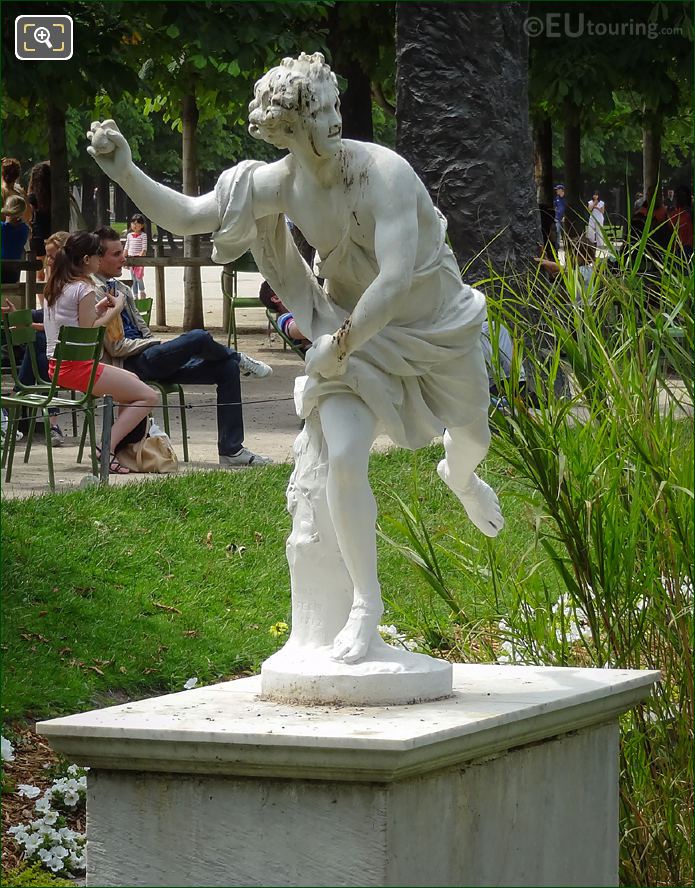 Front of Hippomene statue Tuileries Gardens