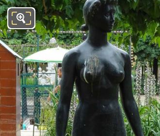 Бронзовая статуя Джанетты скульптором Полом Бельмондо