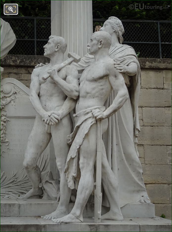 Marble statues on Waldeck-Rousseau monument
