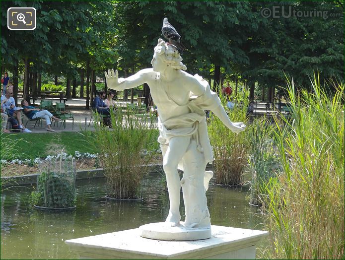 Front of Apollo statue Tuileries Gardens