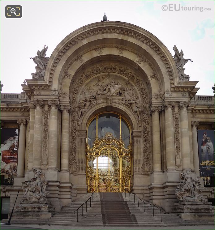 Petit Palais entrance with La Ville de Paris entouree des Muses sculpture