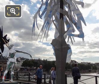 Enchanted Footbridge exhibition sculpture Arbre