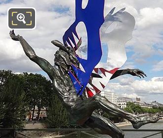Dans la Gueule du Loup sculpture on Pont des Arts, Paris