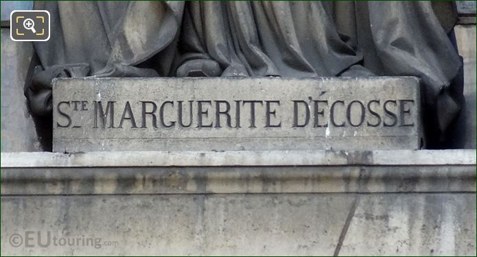 St Marguerite d'Ecosse pedestal inscription
