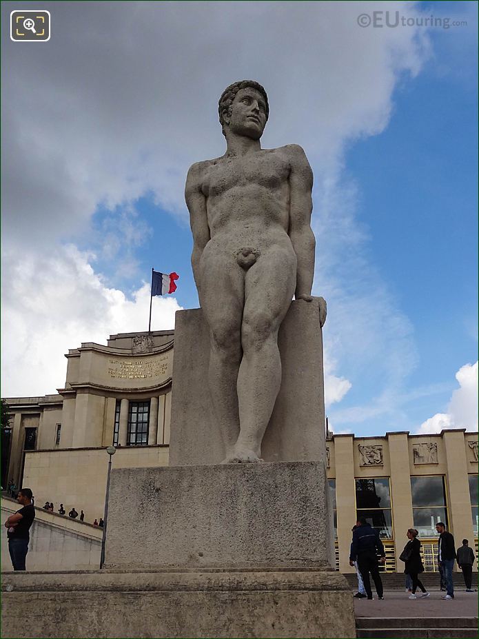 The Man statue Jardins du Trocadero