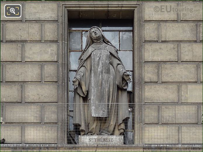 Niche with Saint Therese statue, Eglise de la Madeleine, Paris
