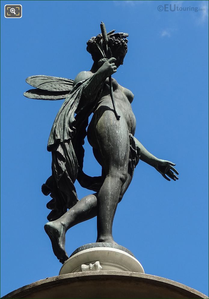 Nymphe Fluviale statue by French Sculptor Mathurin Moreau