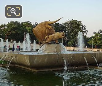 Statue group Bull and Deer in Jardins du Trocadero