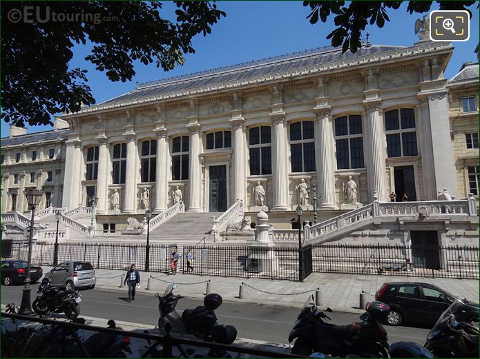 Palais de Justice west facade along Rue de Harlay