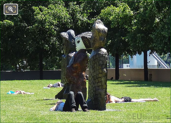 Children of the World statues in Parc de Bercy