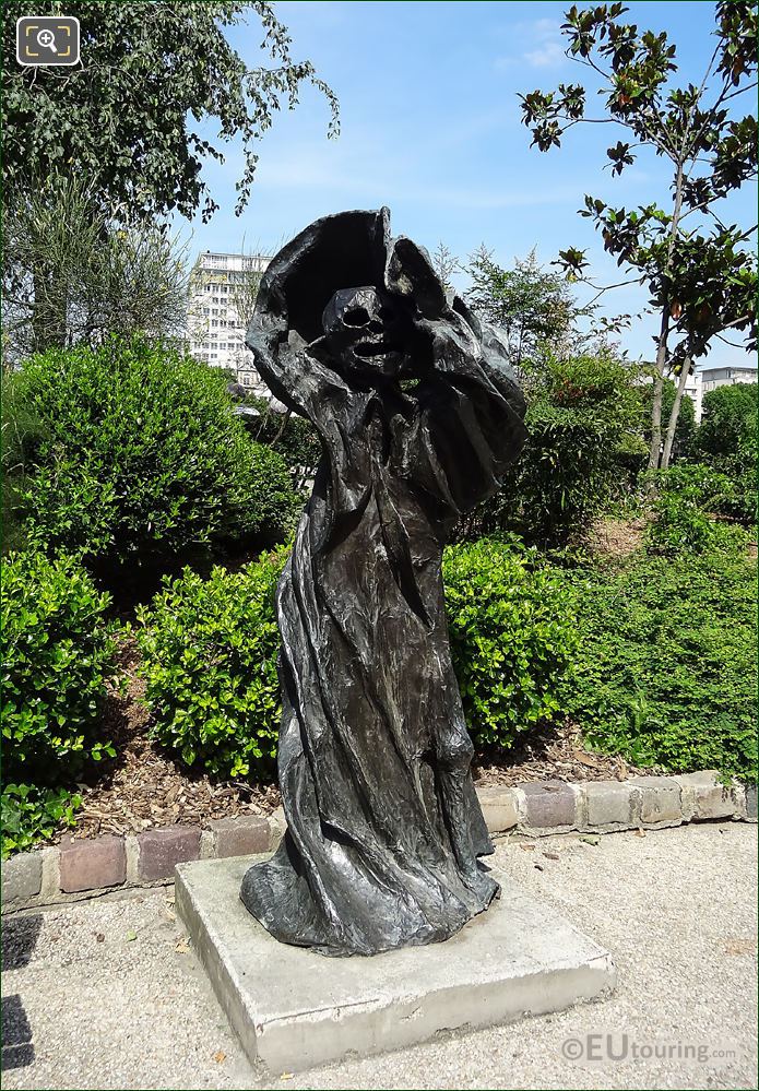 The Melmoth statue by Reinhoud d'Haese