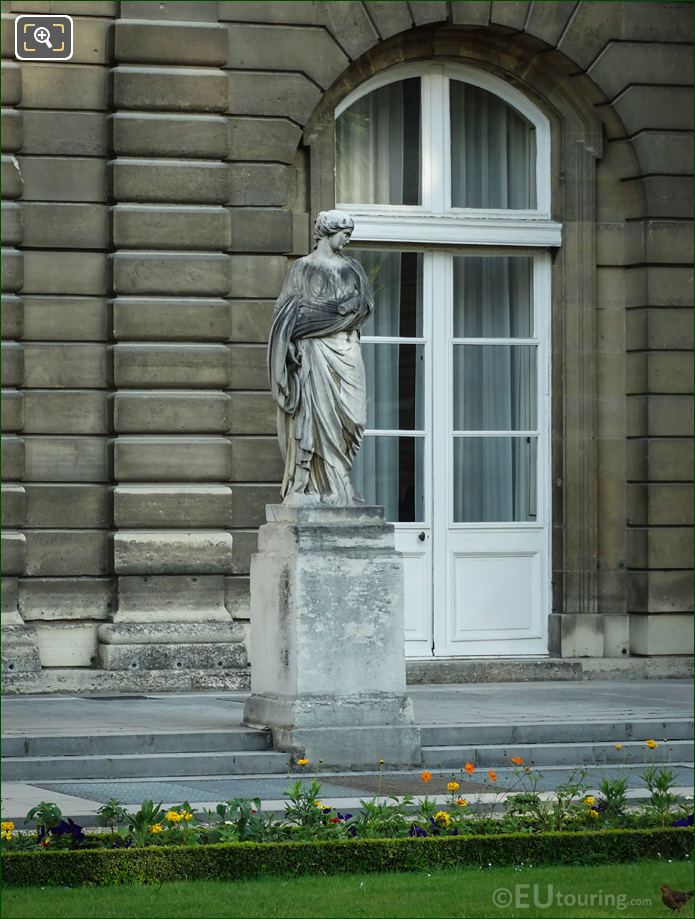 Sainte Suzanne statue by Francois Duquesnoy
