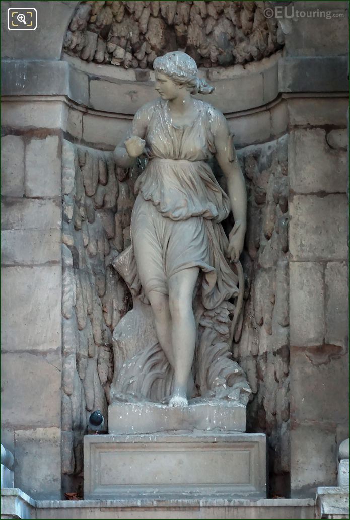 Diane statue by sculptor Auguste Ottin