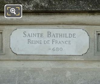 Plaque on the base of Sainte Bathilde statue