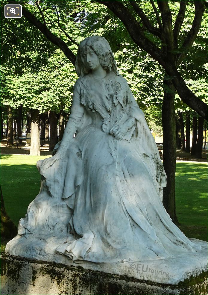 Marble statue of George Sand in Paris