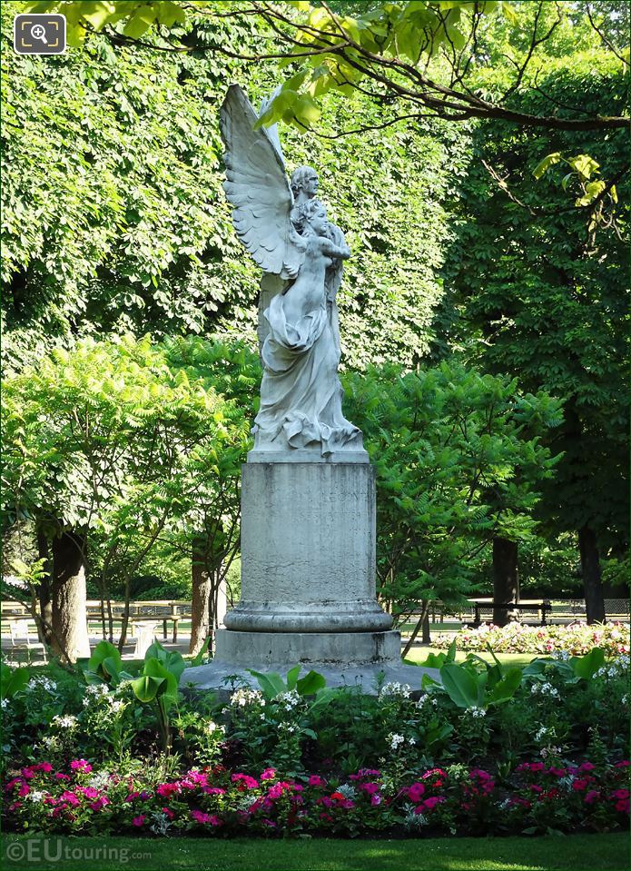Jardin du Luxembourg statue Leconte de Lisle