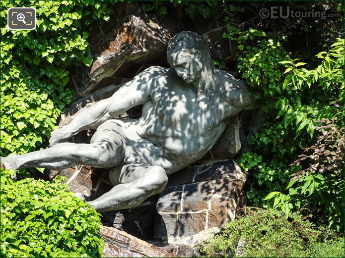 Jardin du Luxembourg statue l'Effort