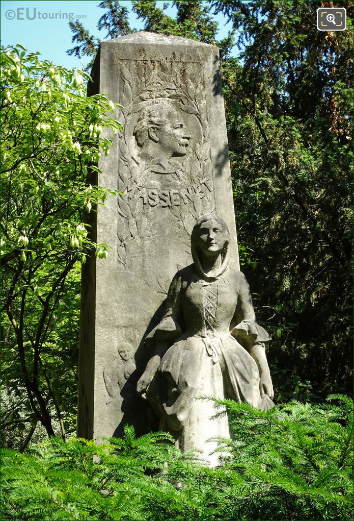 Jules Massenet monument within Luxembourg Gardens