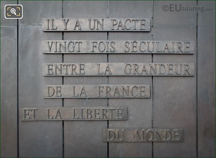 Charles de Gaulle war memoirs inscription