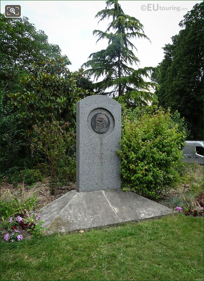 Jean Baptiste Perrin monument by J Hebert-Coeffin