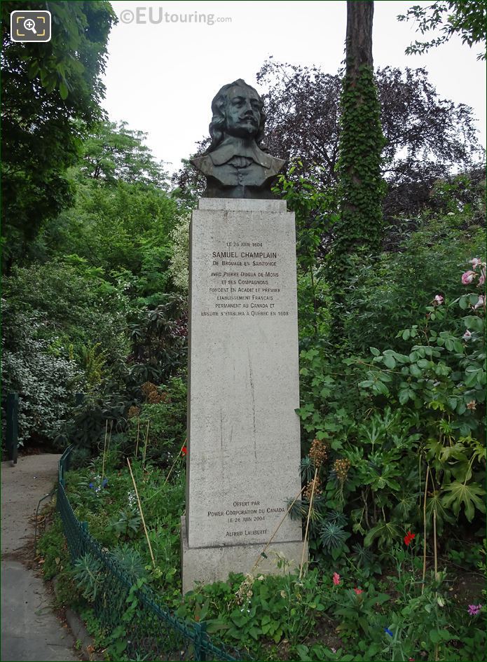 Samuel Champlain bust statue by artist Alfred Laliberte