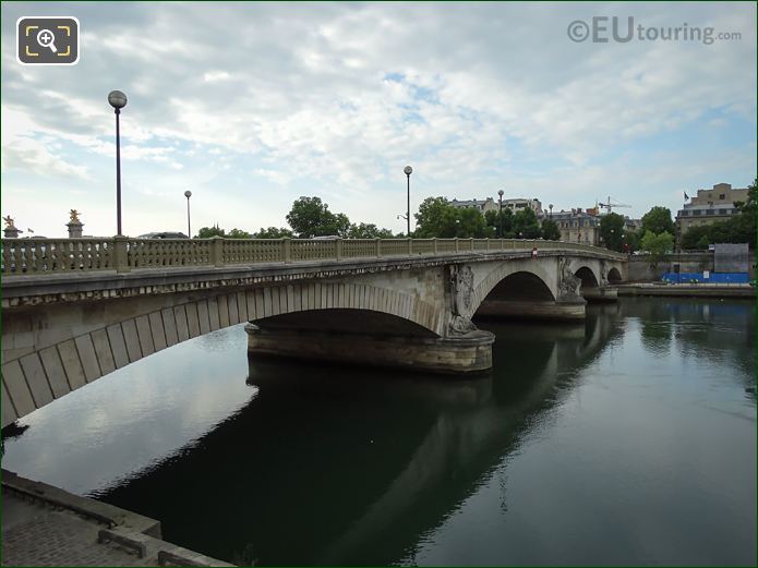 Western side of Pont des Invalides