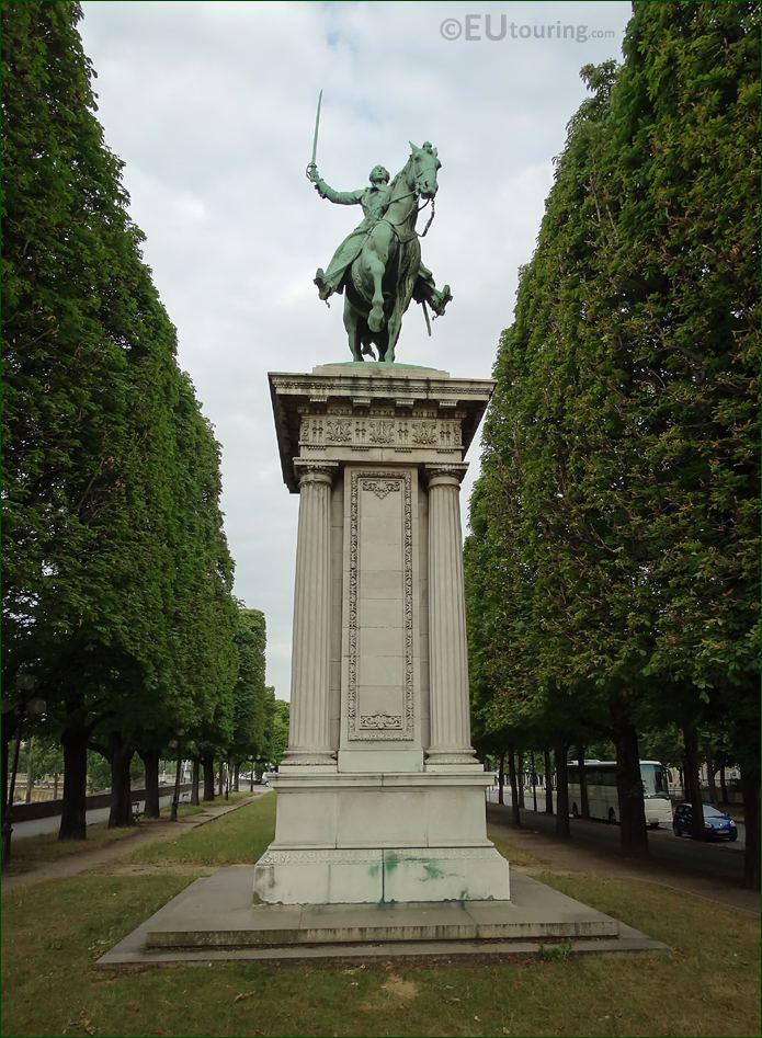 Lafayette monument 8th Arrondissement Paris