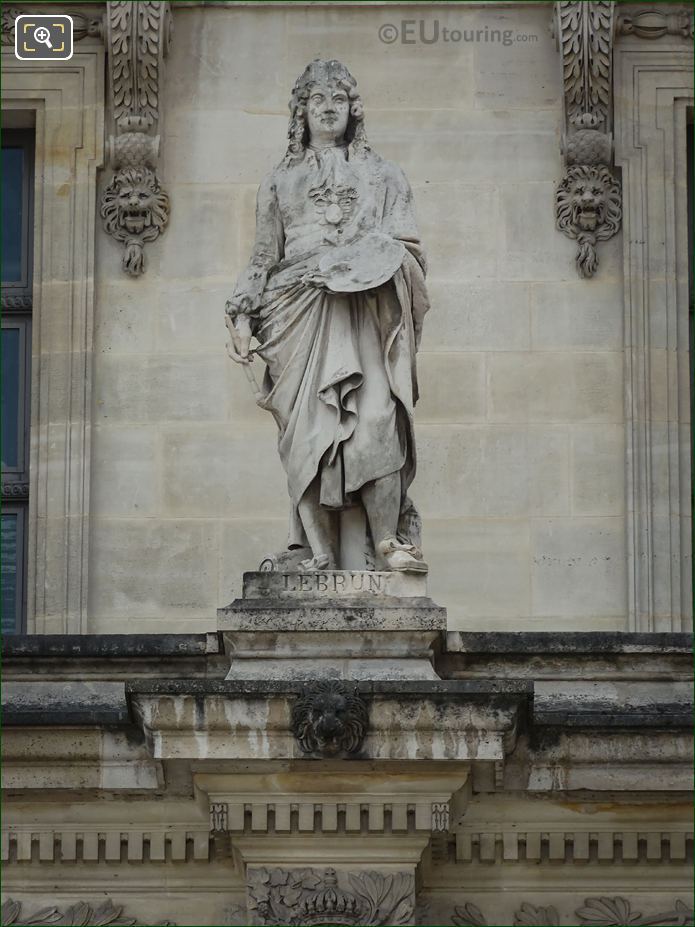 Charles le Brun statue on Aile en retour Mollien