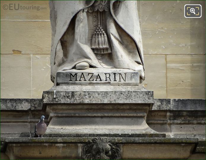 Name inscription on Cardinal Mazarin statue