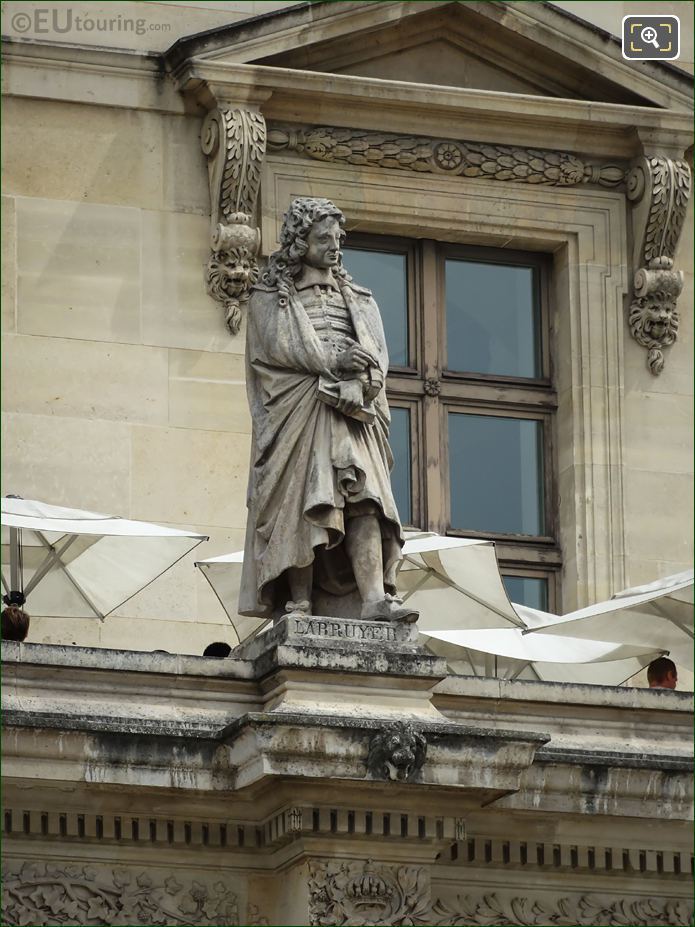 Jean de La Bruyere statue on Aile Colbert