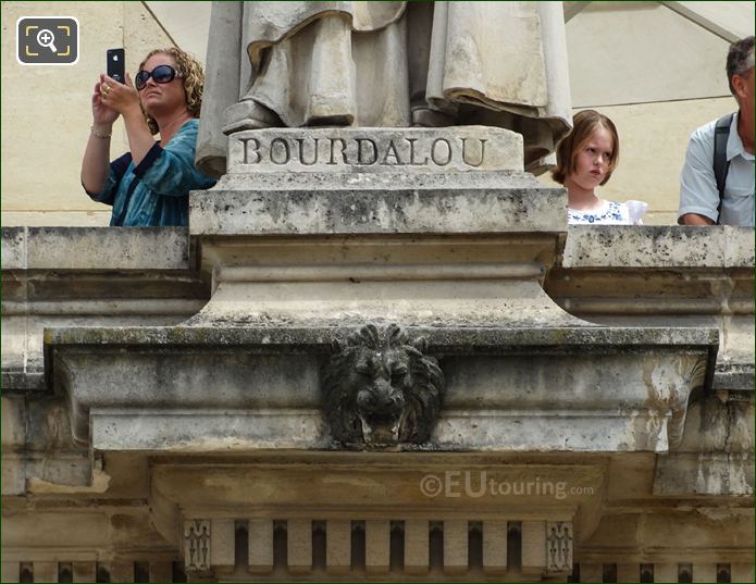 Bourdalou inscription on famous French men statue base