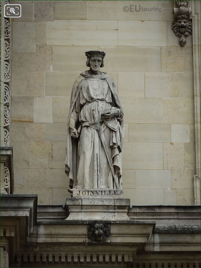 Jean de Joinville statue on Aile Henri IV