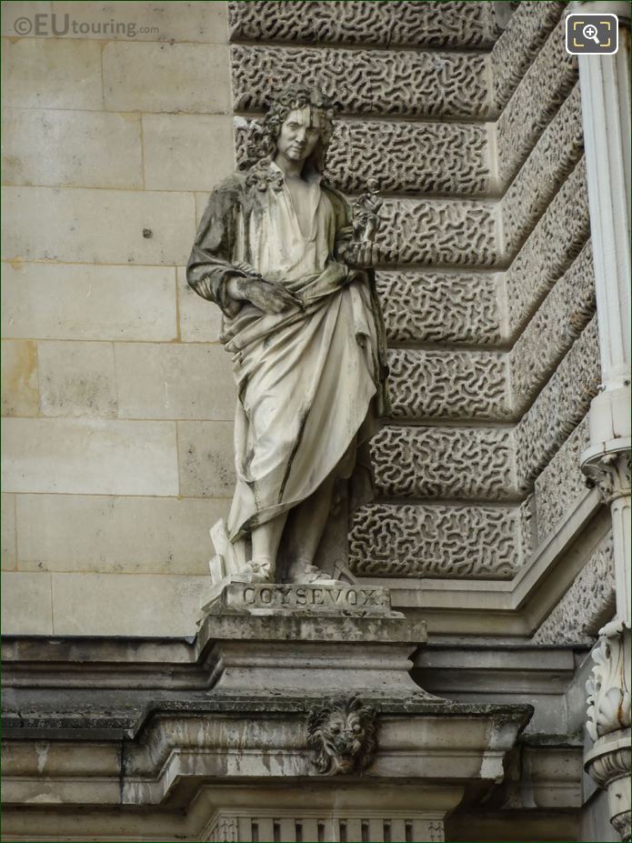 Antoine Coysevox statue on Aile Henri II