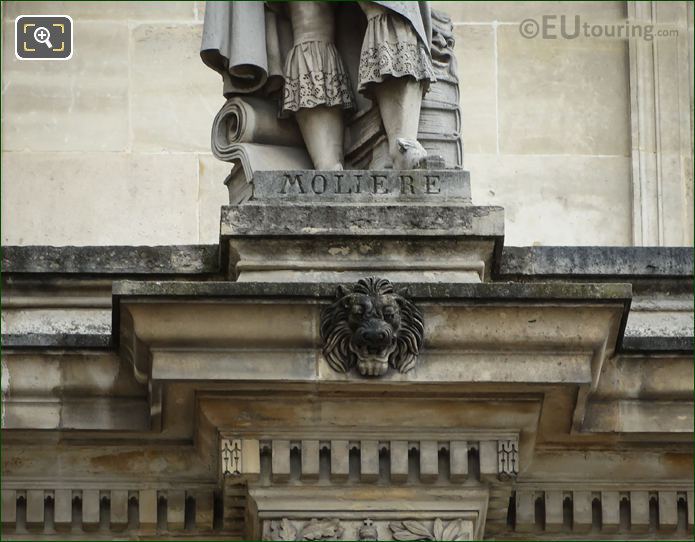 Inscription on Moliere statue at the Louvre in Paris
