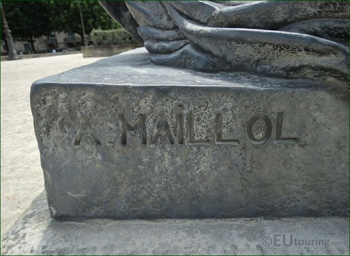 Inscription on Monument aux Morts de Port Vendres