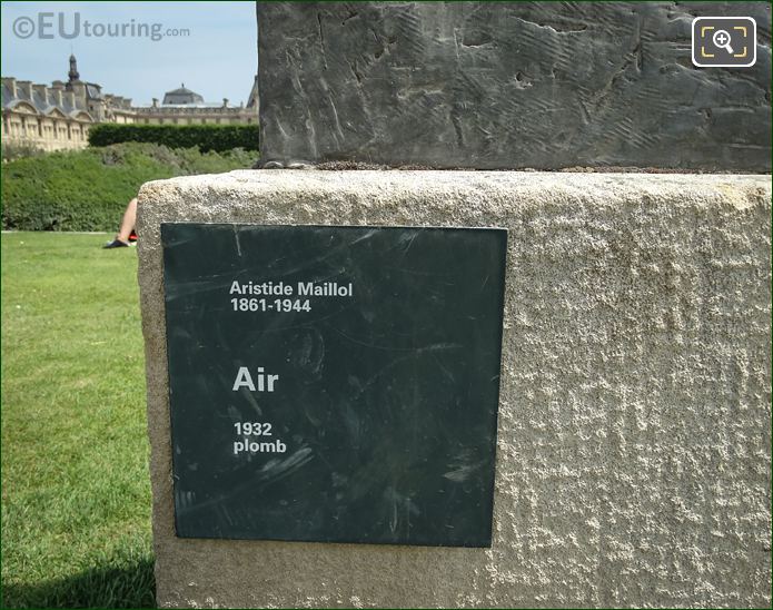 Information plaque of L'Air statue